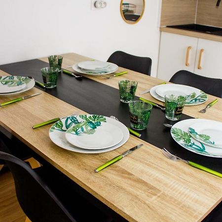F2 Duplex Chez L'Aventuriere Pres Disneyland Roissy-en-Brie Eksteriør billede