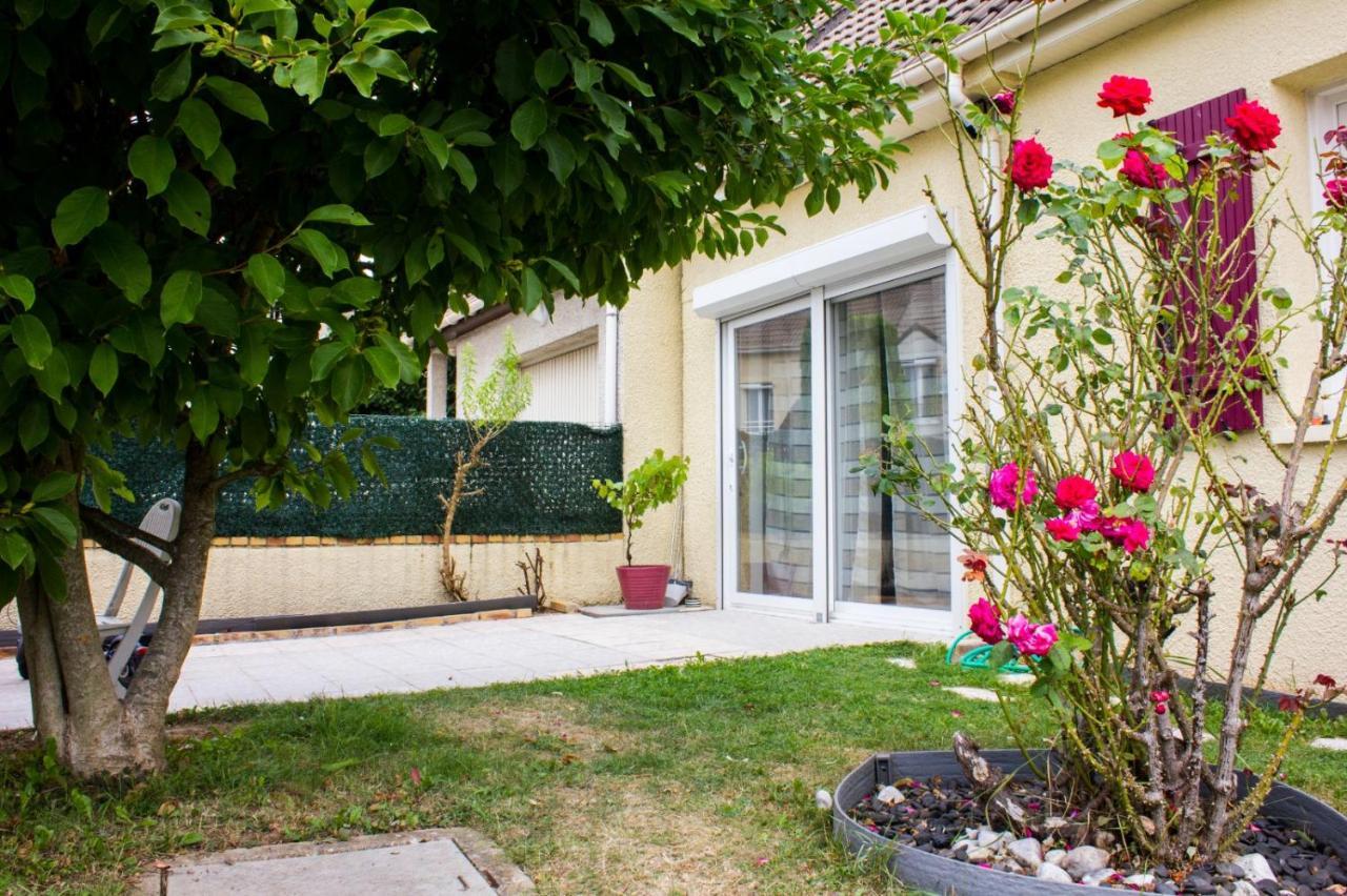 F2 Duplex Chez L'Aventuriere Pres Disneyland Roissy-en-Brie Eksteriør billede